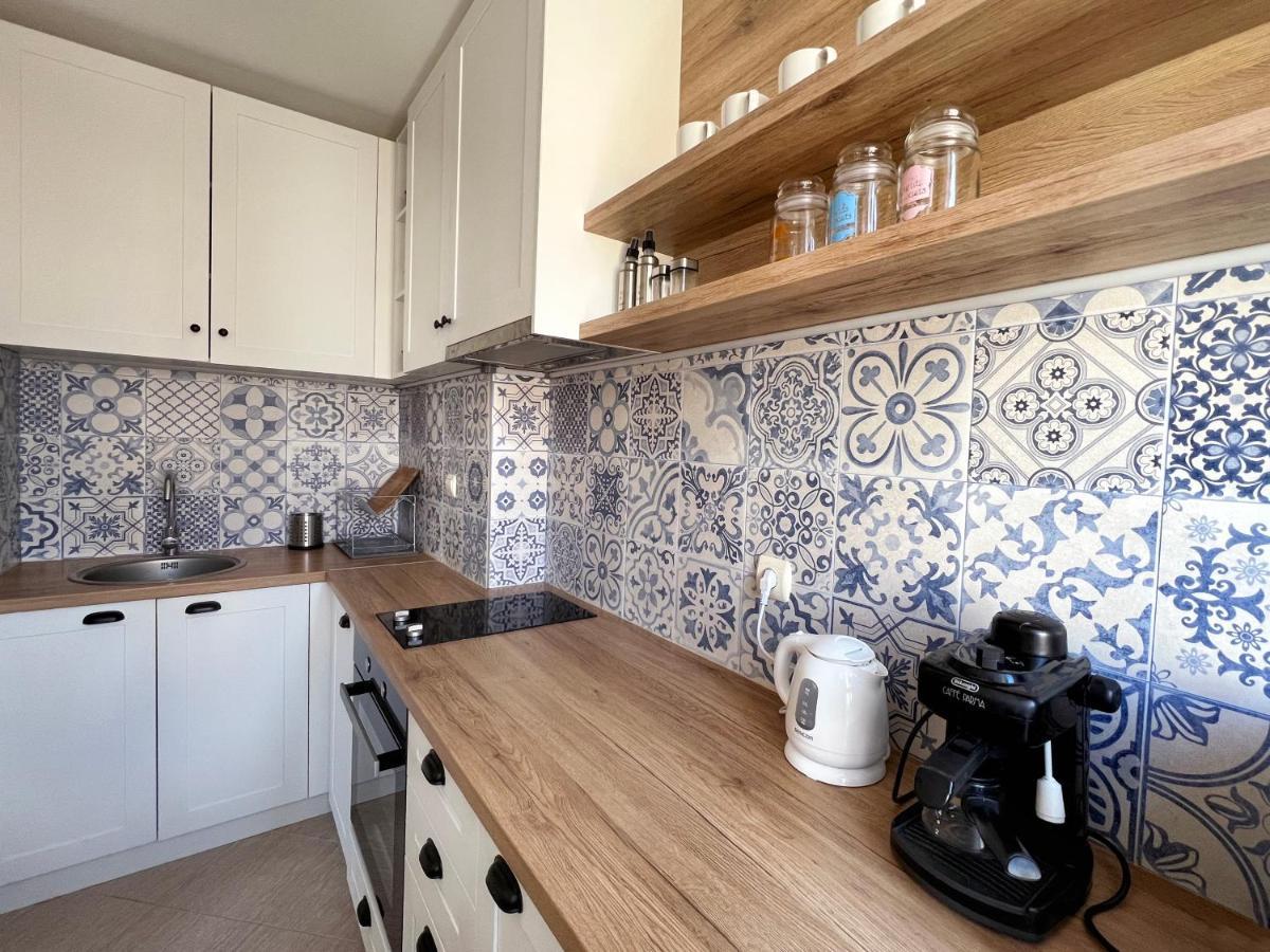 Lovely Apartment With Balcony In Pomorie Old Town By Flat Mаnаger Εξωτερικό φωτογραφία